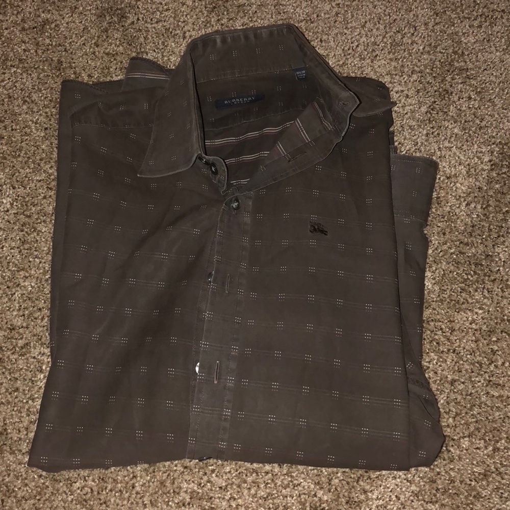 Men’s Burberry button down